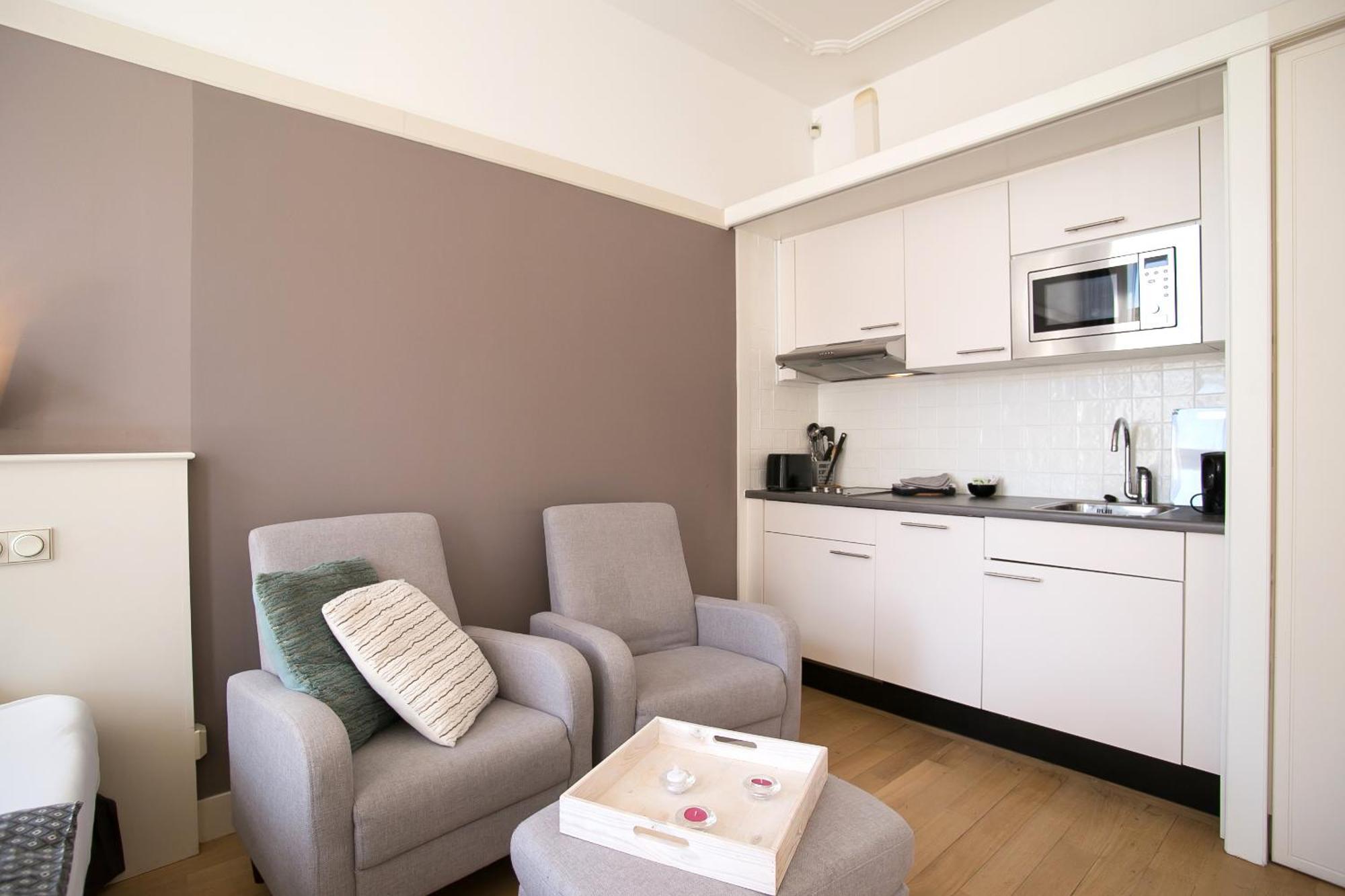Four Star Apartments - Berkenbosch Blokstraat Lahey Oda fotoğraf